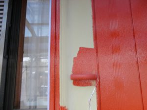 外壁塗装　雨戸のサビ止め塗装